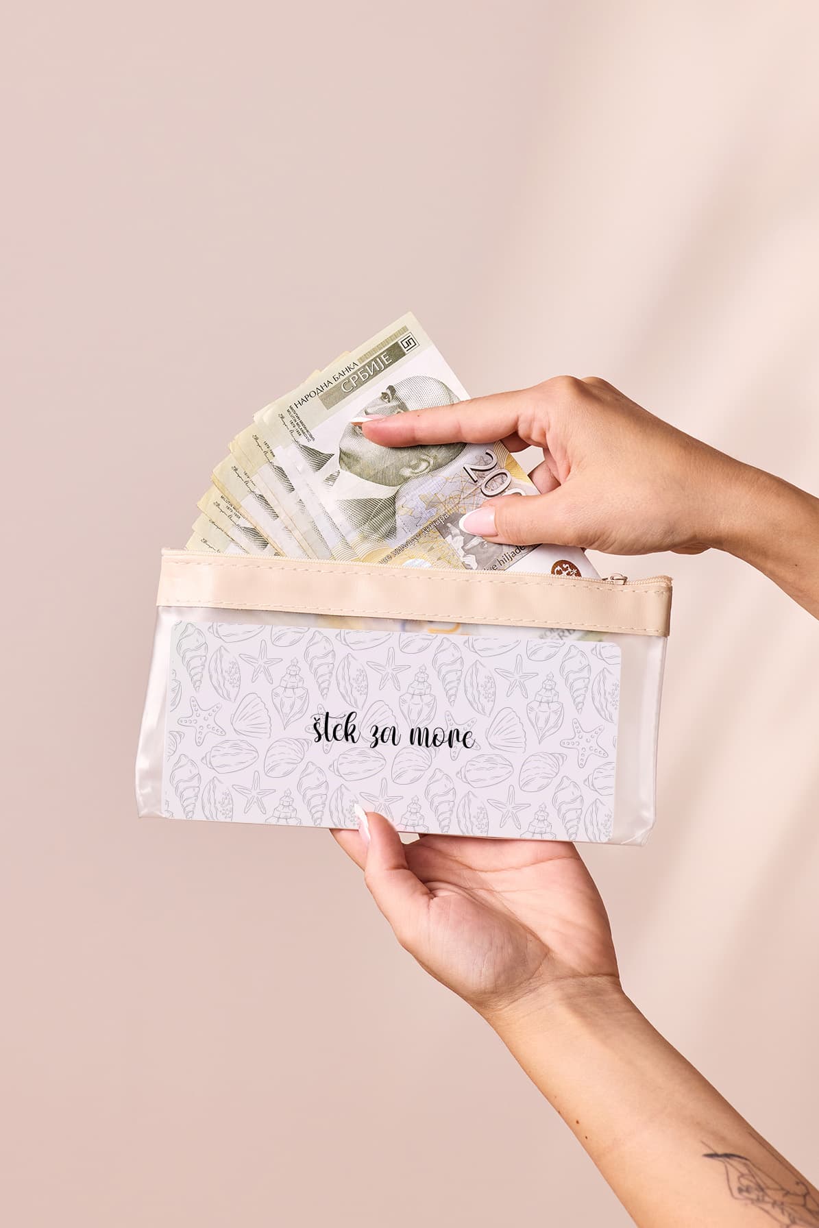 Koverta Za Stek Mockup Sa Novcanicama Milos Edit 5